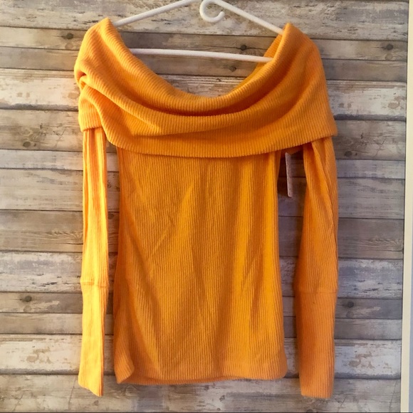 NWT✨ Free People We The Free Snowbunny Sweater Cowl Neck Tangerine Bright M - Picture 3 of 5